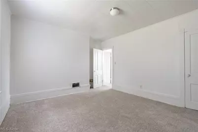 1318 4th Street NE, Canton, OH 44704 - Photo 15