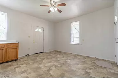 1318 4th Street NE, Canton, OH 44704 - Photo 11