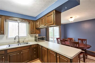 5165 Fawn Drive, New Franklin, OH 44319 - Photo 5
