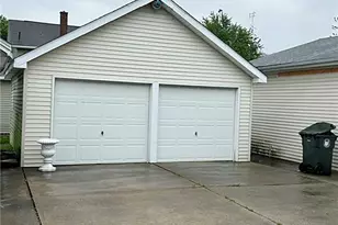 824 Smith Ave NW, Canton, OH 44708 - Photo 5