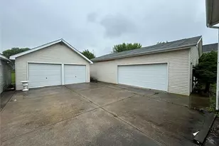824 Smith Ave NW, Canton, OH 44708 - Photo 7