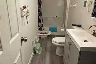 675 E 127th St, Loveland, OH 44108 - Photo 5