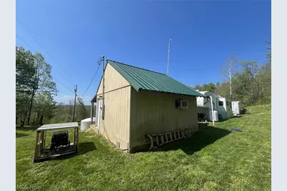 49250 Cowgill Road, Sarahsville, OH 43779 - Photo 9