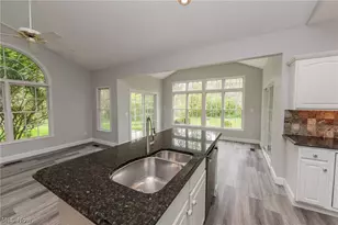 12195 Pheasant Run Cir, North Royalton, OH 44133 - Photo 19