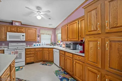 78 Periwinkle Drive, Olmsted Twp, OH 44138 - Photo 17