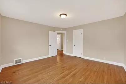 4874 E 95th Street, Garfield Heights, OH 44125 - Photo 19