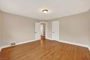 4874 E 95th St, Garfield Heights, OH 44125 - Photo 19