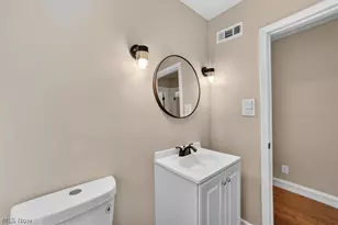 4874 E 95th St, Garfield Heights, OH 44125 - Photo 15