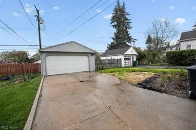 4874 E 95th Street, Garfield Heights, OH 44125 - Photo 23
