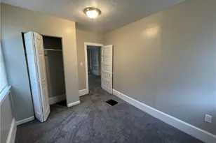 1213 Sherman St, Akron, OH 44301 - Photo 11