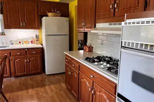 5839 Alberta Dr, Lyndhurst, OH 44124 - Photo 5