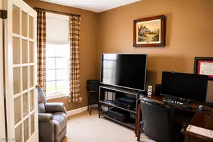 8700 Wakefield Run, North Ridgeville, OH 44039 - Photo 5