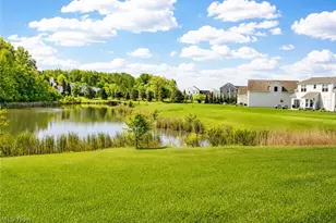 8700 Wakefield Run, North Ridgeville, OH 44039 - Photo 25