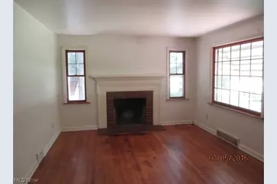 86 Ferncliff Avenue, Youngstown, OH 44512 - Photo 3
