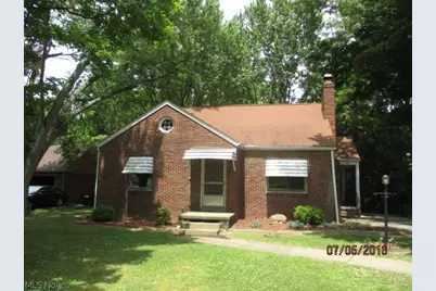86 Ferncliff Avenue, Youngstown, OH 44512 - Photo 1