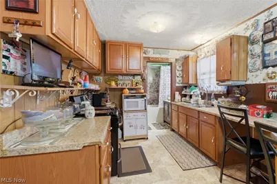 913 7th Street NW, Canton, OH 44703 - Photo 21