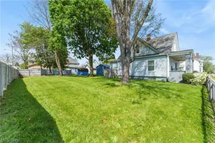 913 7th St NW, Canton, OH 44703 - Photo 13