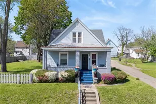 913 7th St NW, Canton, OH 44703 - Photo 1