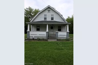 719 Ticknor Avenue, Newton Falls, OH 44444 - Photo 3