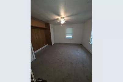 719 Ticknor Avenue, Newton Falls, OH 44444 - Photo 7