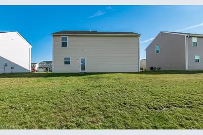 578 Cherrywood Lane, Painesville, OH 44077 - Photo 31