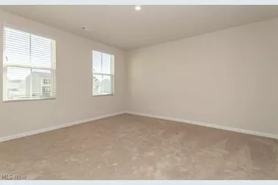 578 Cherrywood Lane, Painesville, OH 44077 - Photo 13