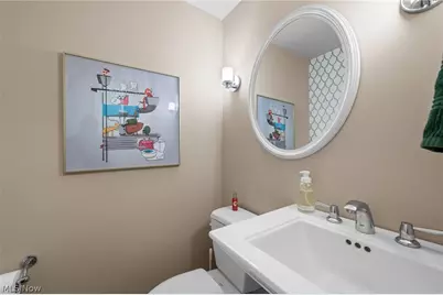 23706 Wimbledon Road, Huber Heights, OH 44122 - Photo 17