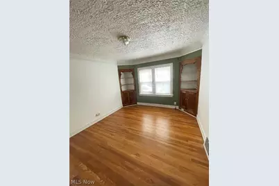 18323 Newell Road, Huber Heights, OH 44122 - Photo 5