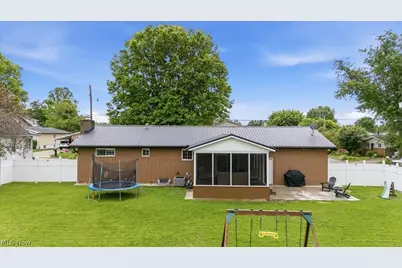 303 59th Street, Vienna, WV 26105 - Photo 5