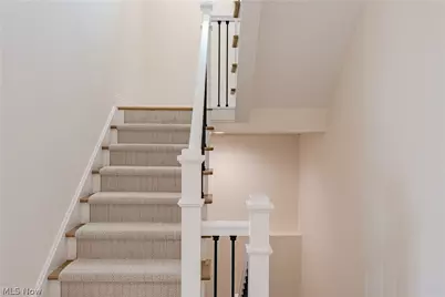 570 Magnolia Court, Mayfield Village, OH 44143 - Photo 25