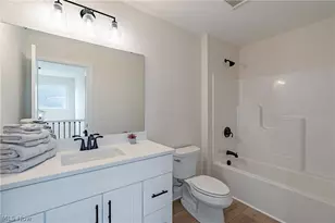 570 Magnolia Ct, Mayfield Village, OH 44143 - Photo 29