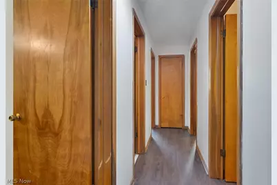 4285 Kerrybrook Drive, Youngstown, OH 44511 - Photo 9