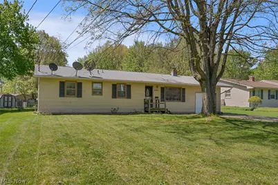 4285 Kerrybrook Drive, Youngstown, OH 44511 - Photo 3