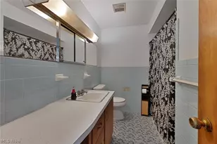 4285 Kerrybrook Dr, Youngstown, OH 44511 - Photo 11