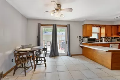4285 Kerrybrook Drive, Youngstown, OH 44511 - Photo 7