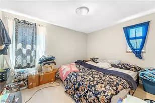 414 E 222nd St, Euclid, OH 44123 - Photo 9