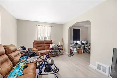 414 E 222nd Street, Euclid, OH 44123 - Photo 25