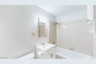 2215 Eldred Avenue, Oakwood, OH 44107 - Photo 17