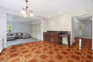 13125 Pearl Rd, Chardon, OH 44024 - Photo 7