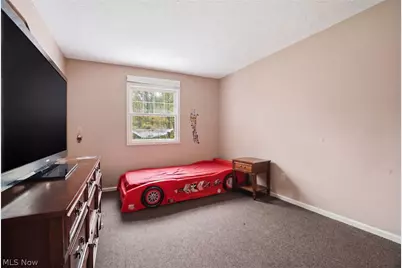 13125 Pearl Road, Chardon, OH 44024 - Photo 23