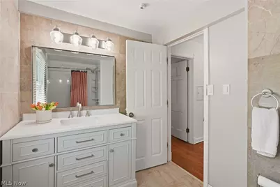 3854 Meadowbrook Boulevard, University Heights, OH 44118 - Photo 19