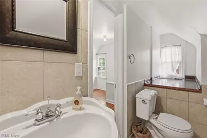 3854 Meadowbrook Boulevard, University Heights, OH 44118 - Photo 25