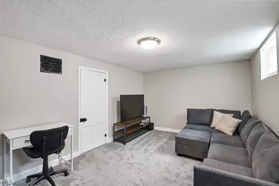 15027 Rosemary Avenue, Loveland, OH 44111 - Photo 25