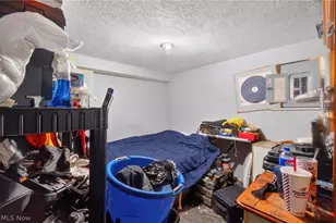978 Wooster Rd, Barberton, OH 44203 - Photo 19