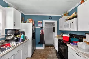 978 Wooster Rd, Barberton, OH 44203 - Photo 13