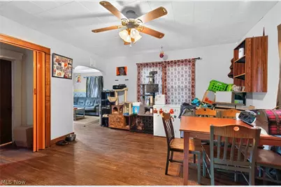 978 Wooster Road, Barberton, OH 44203 - Photo 9