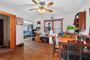 978 Wooster Rd, Barberton, OH 44203 - Photo 9