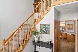 895 Williamsburg Ct, Ashland, OH 44805 - Photo 5