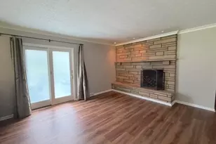 2431 Pleasant Valley Rd NE, New Philadelphia, OH 44663 - Photo 5