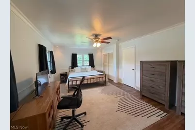 2431 Pleasant Valley Road NE, New Philadelphia, OH 44663 - Photo 15
